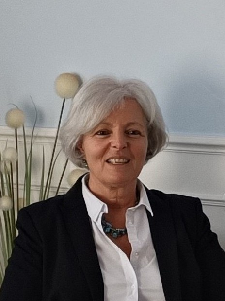 Rosalba VANDEWIELE spécialiste de l'analyse transgénérationnelle